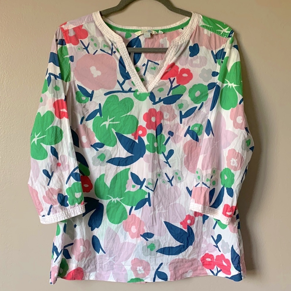 Boden floral cotton v cut neck blouse